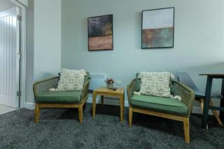 526 Gloucester Flat 1 - Hopewell - 3