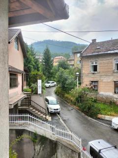 Exotic Nature Hostel - Sarajevo - 0