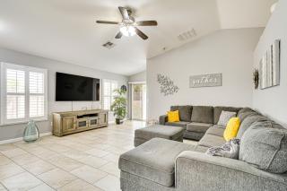 Tucson Home with Patio, Grill and Mountain Views! - Tucson - 0