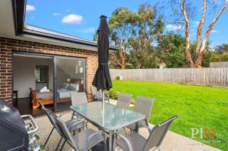 Recently build 4BDR Family Home in Quiet Estate - Cowes - 7