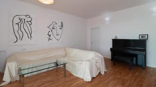 Stunning Apartment Near Fabrica - Tbilisi - 9