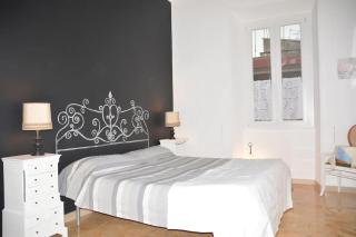 Cosy Apartment - 5 Minutes Walk from Colosseum - 7