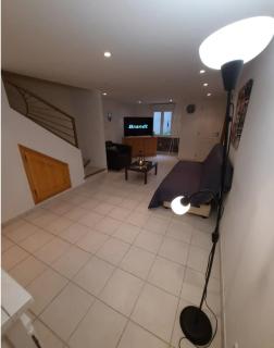 T2 PATIO avec jacuzzi et PISCINE 100m2 au pied du Luberon - 5