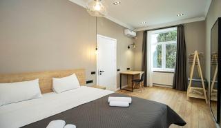 Cozy Apartment In Center Of The City - Tbilisi - 4