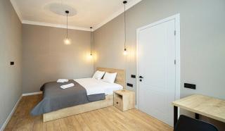 Cozy Apartment In Center Of The City - Tbilisi - 3