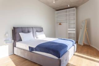 Spacious 3BR Apartment With 2 Balconies in Old Tbilisi - Tbilisi - 6