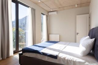 Spacious 3BR Apartment With 2 Balconies in Old Tbilisi - Tbilisi - 8