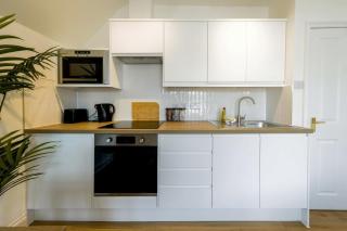 Grange Road Studio 6 - Bristol - 1