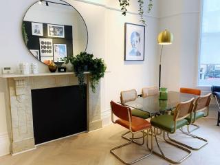 Modern and Bright Three Bed Apartment - Bristol - 6