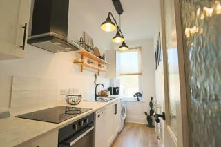 Chic and cosy Two bedroom flat in Cheltenham road - 9