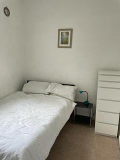 Wonderful 3 Bed in Old Market - Bristol - 3