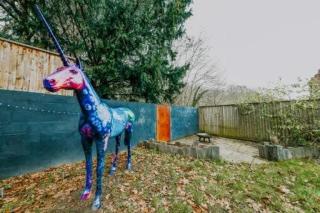 The unicorn's house sleeps 10 people - Bristol - 8