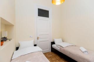 Precious 2 Bedroom apt In The Heart Of Tbilisi - Tbilisi - 3
