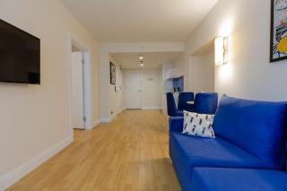1BR apt with balcony sea views 2 min from the sea - Batumi - 4