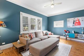 4-Bed 3-Bath Sunset Haven - Sunset Strip - 8