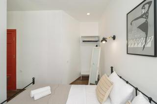 Unique Modern 1 BR Apt in Tbilisi By Wehost - 7