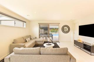 Family w Large Pool & Game Garage Wlk to Beach - Cowes - 6