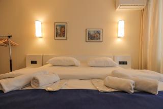 Lovely 1BR apartment with balcony by the Black sea beach - 1