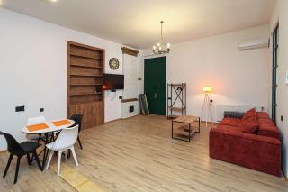 Stylish 1BR Apartment in Tbilisi - By Wehost - Tbilisi - 5