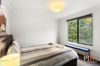 Family Entertainer Sleeps 10 - Cowes - 4