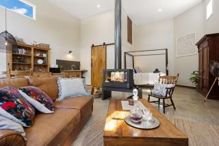 The Ancient Mariner Retreat - 3