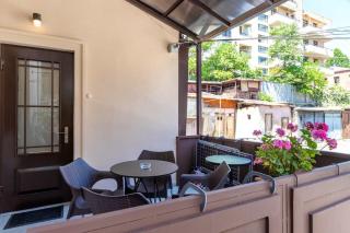 Stylish Modern 1BR Apartment - Tbilisi - 1