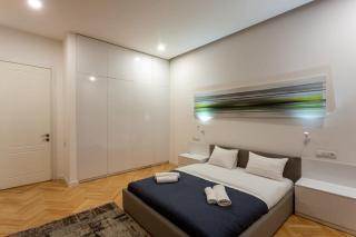 Super Cozy Stylish Apartment For 4 In Tbilisi - Tbilisi - 6