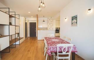 Vake Chic 2BR Comfort Home - By Wehost - Tbilisi - 3