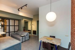 Historic Modern 1BR Apartment In The Centre - Tbilisi - 9