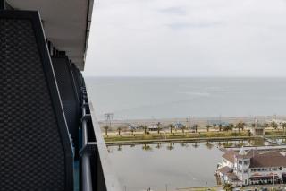 Seaside Studio Apt Balcony in Batumi Center - Batumi - 7