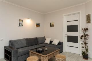 Charming 3BR Apartment In Central Tbilisi - Tbilisi - 8