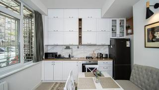 Elegant 1BR Vake Apt for 3 - By Wehost - Tiflis - 8
