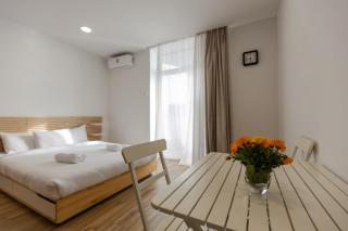 Modern Studio Apartment In The Heart of Batumi - Batoemi - 6