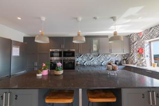 7Min From University and Sé Velha - AC - Work Desk - WiFi 300MBs - Coimbra - 6
