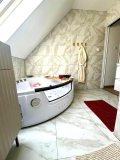 Sunny House - Maison avec Jacuzzi, à 10 min de la mer - 1