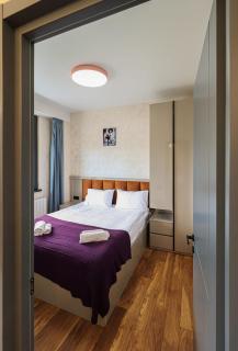 Newly Renovated Stylish 1BR Apartment For 4 - Tbilisi - 8