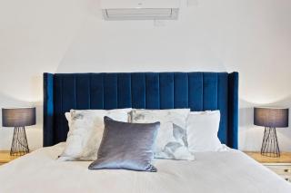 Luxury Getaway in a Statement Home Steps to Beach - Cape Woolamai - 2