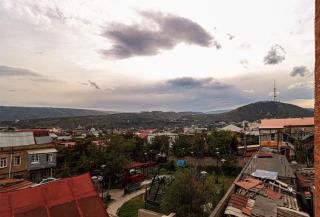 Super Cozy Apartment In Old Part Of Tbilisi - Tbilisi - 2