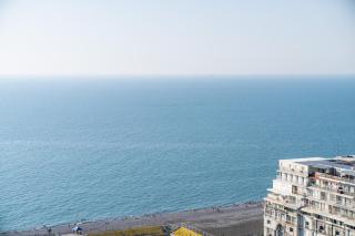 Sea View Studio Apt In Alliance Palace by Wehost - Batoemi - 7