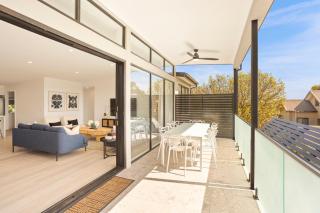 Bellevue Mini Golf Rumpus Rm + Sea Views Modern - Cowes - 4