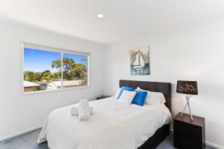 Ocean View Escape w 3BR & 2BA - Rhyll - 9