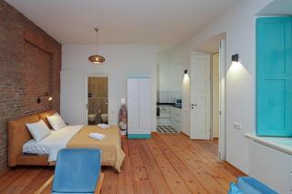 Modern Studio in Old Tbilisi By Wehost - Tbilisi - 9