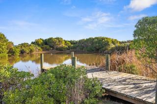Serene Beach Haven: Sleeps 12 - Ventnor - 5