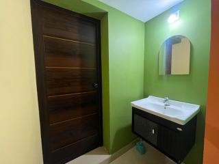 Orange Homestay - Attappādi - 1