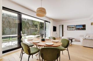 Passy - Eiffel Tower - Amazing 2BR with garden - Paris - 4