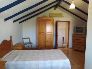 Pensión El Chalet - Torrejoncillo del Rey - 1