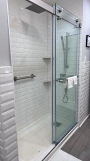 Modern and Cozy Pine Hills Home from Early 1900s - 6