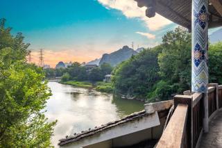 Guilin Peach Blossom Bay Hotel - 1