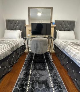 144 Warwick Ave - Derby - 8