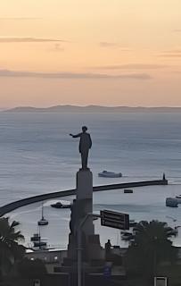 Aos pés do poeta - 7